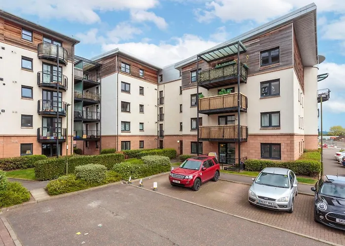 Ocean Way Apartment In Leith